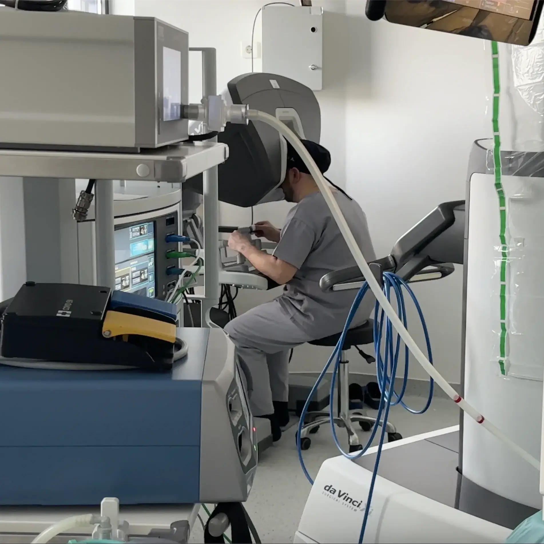 chirurgie minim invaziva robotica